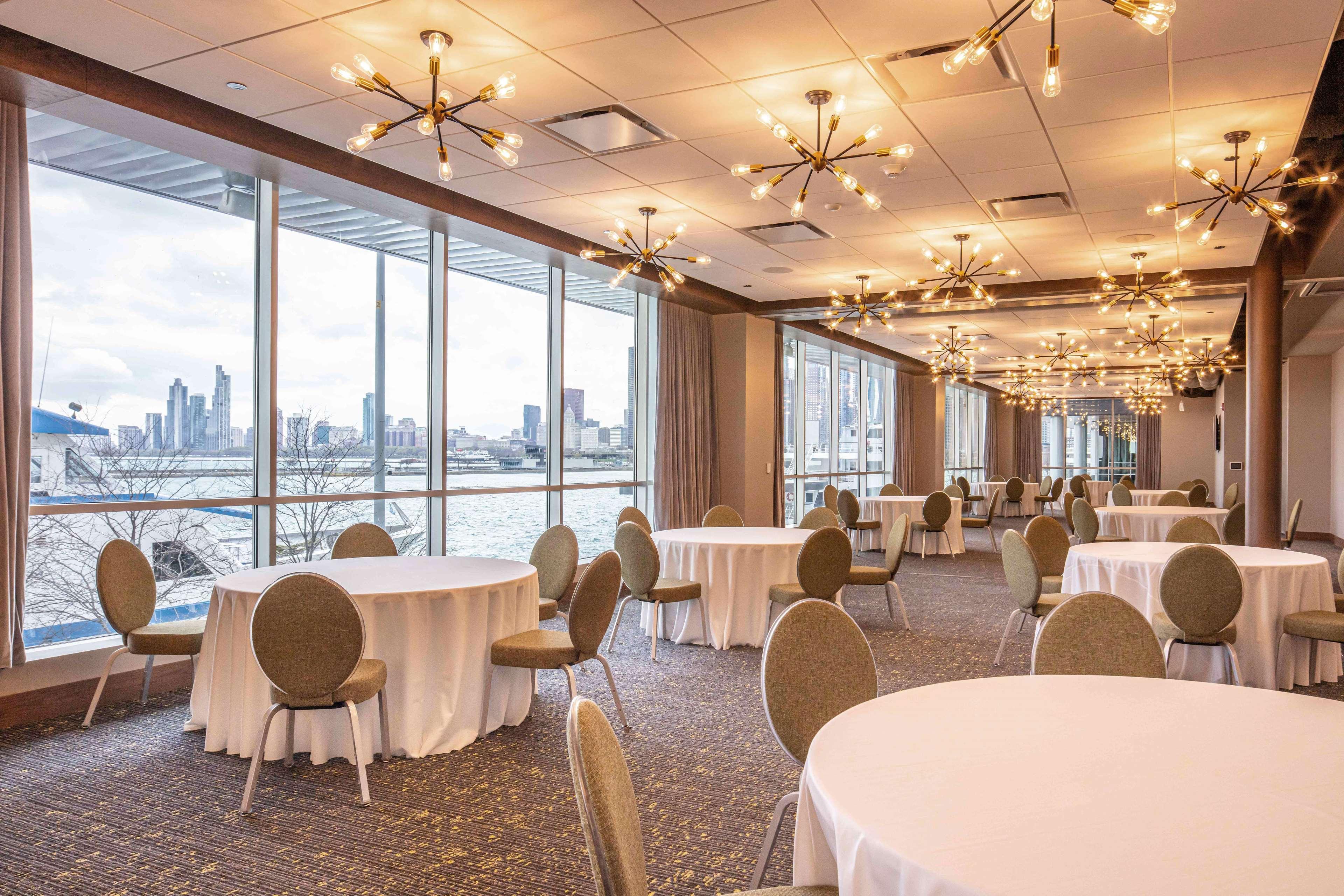 Sable At Navy Pier Chicago, Curio Collection By Hilton Hotel Luaran gambar