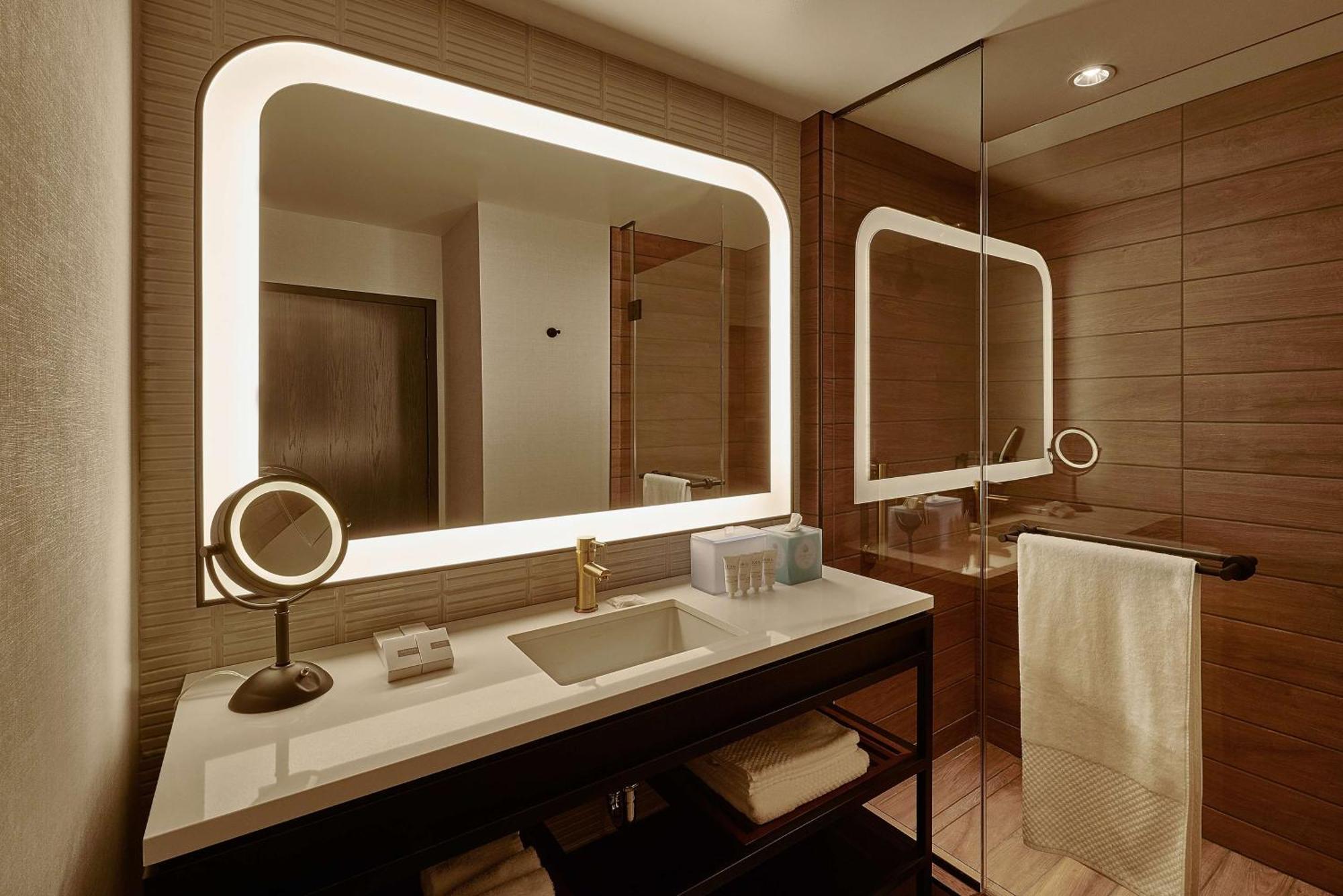 Sable At Navy Pier Chicago, Curio Collection By Hilton Hotel Luaran gambar