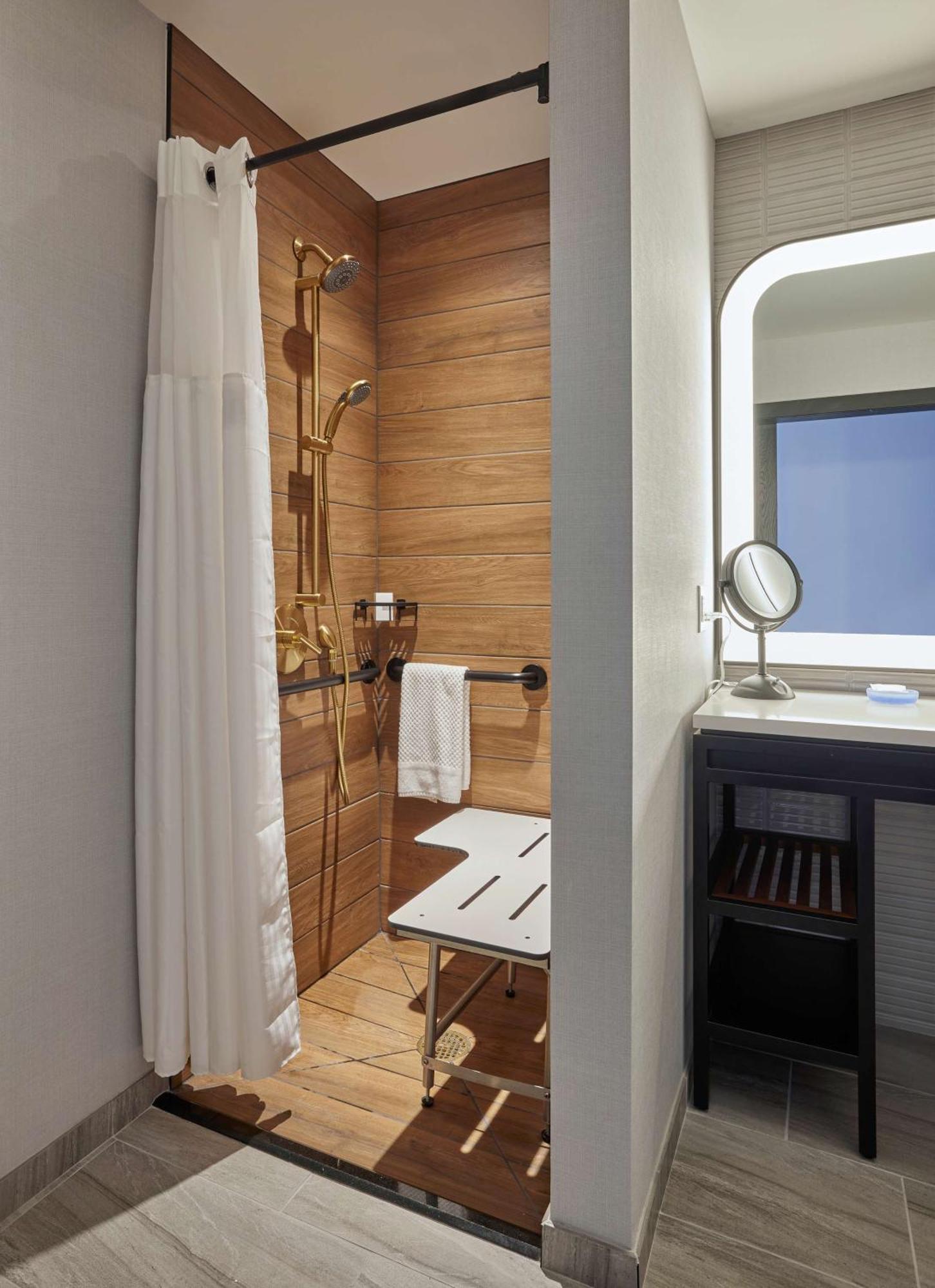 Sable At Navy Pier Chicago, Curio Collection By Hilton Hotel Luaran gambar